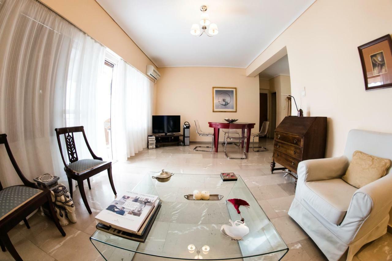 Flisvos Seafront-Marina Apartment Athen Exterior foto